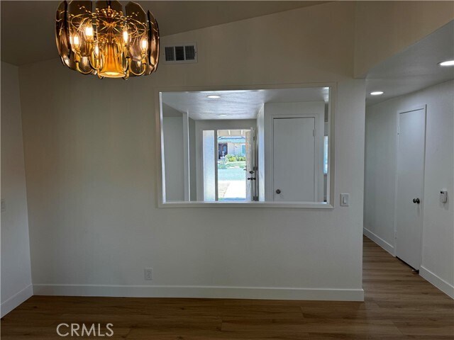 Building Photo - 951 Magellan St