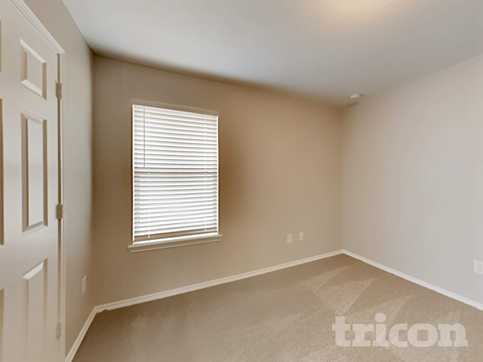 Building Photo - 3802 Bogie Way