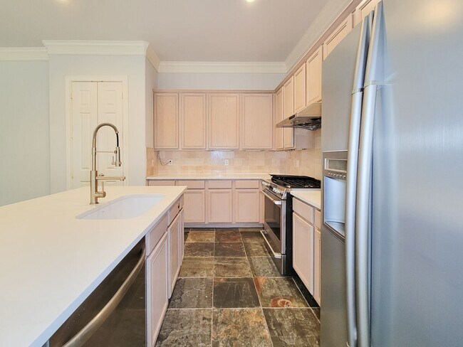 Building Photo - Two-Story, Three Bedroom Home in Gated Com...