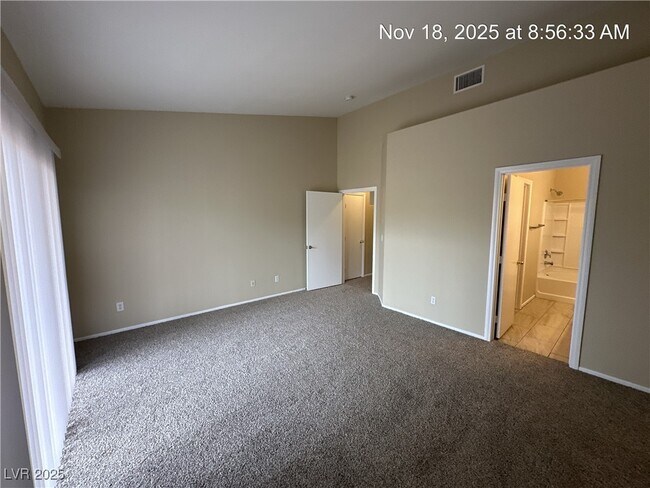 Building Photo - 2836 E Tilten Kilt Ave