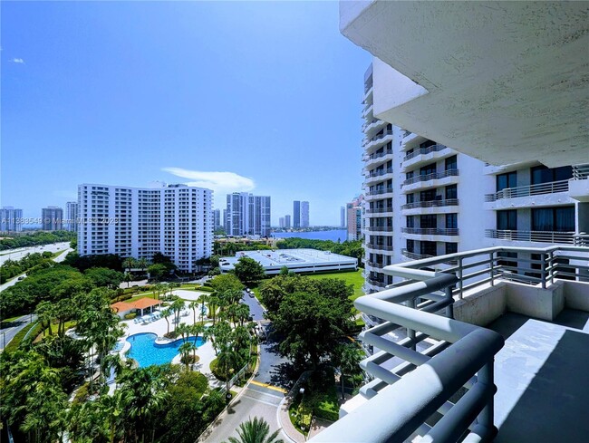 Building Photo - 3300 NE 191st St