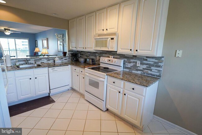 Building Photo - 37182 Harbor Dr