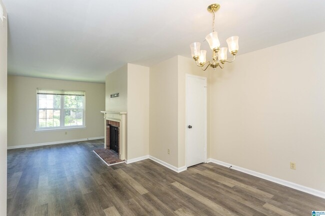 Building Photo - 2105 Montreat Pkwy