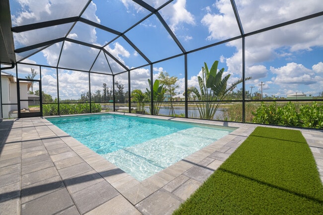 Building Photo - 3432 SW 8th St