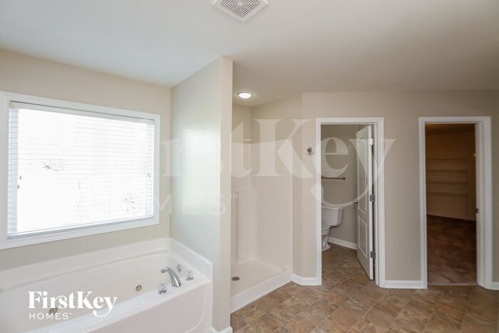 Building Photo - 74 Gardenia Ln