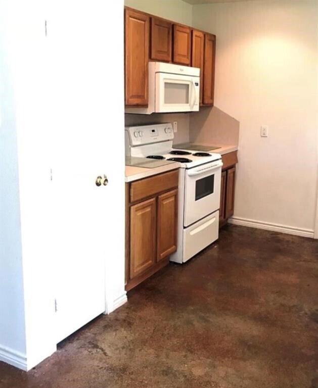 Building Photo - 90 County Rd 2269