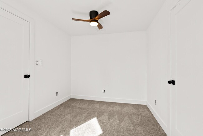 Building Photo - 448 Monmouth Rd