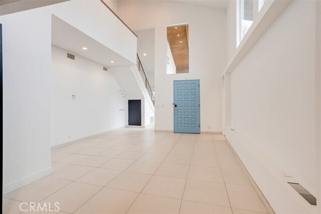 Building Photo - 11354 Sunshine Terrace