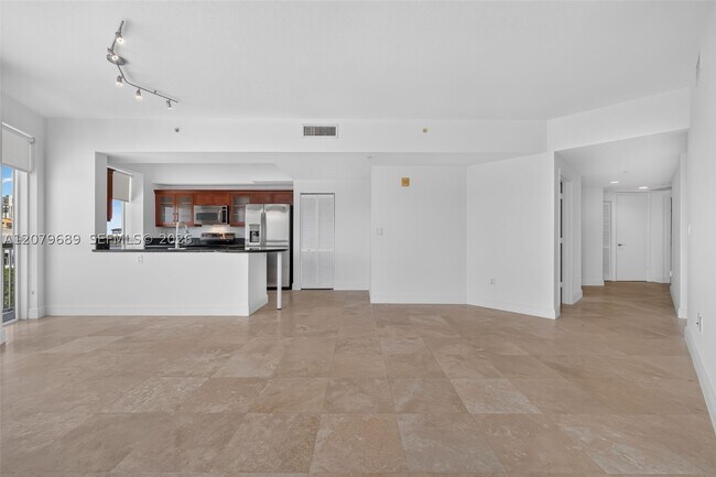 Building Photo - 7270 SW 88th St