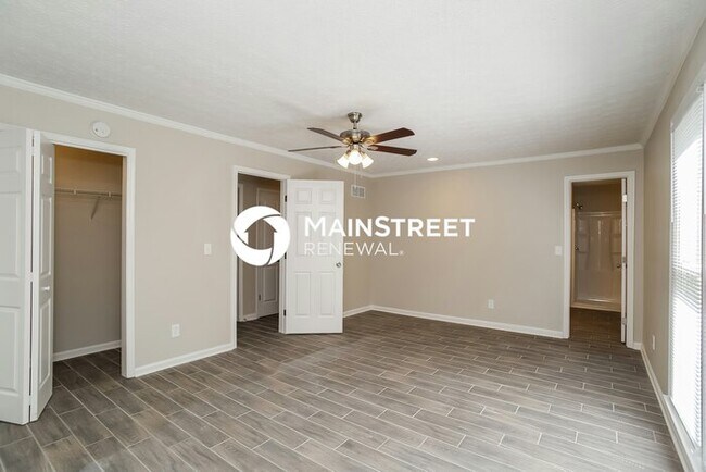 Building Photo - 3 Bedroom Pet-Friendly Home in Woodstock, GA with Main Street Renewal