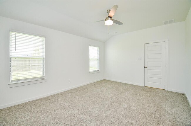Building Photo - 1218 Isola Bella Dr