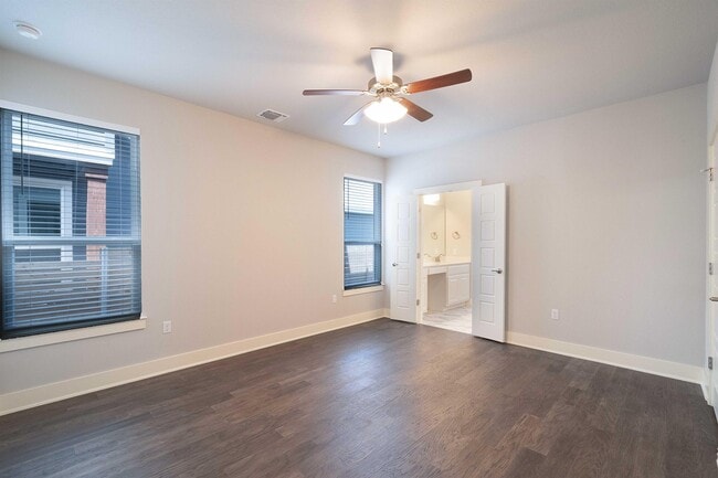 Building Photo - 9124 Cattle Baron Path