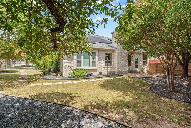 Building Photo - 5301 Deerwood Ln