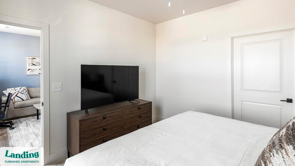 Building Photo - 170 Graphics Dr