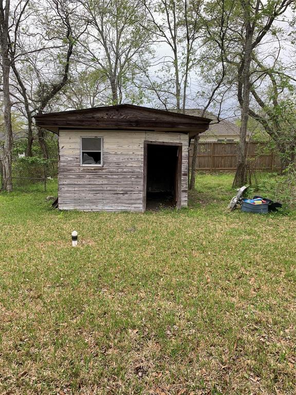 Building Photo - 4909 Higgins St