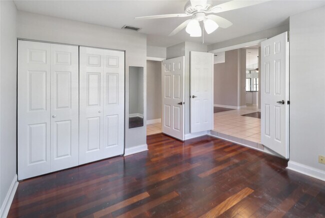 Building Photo - 11310 Lake Tree Ct