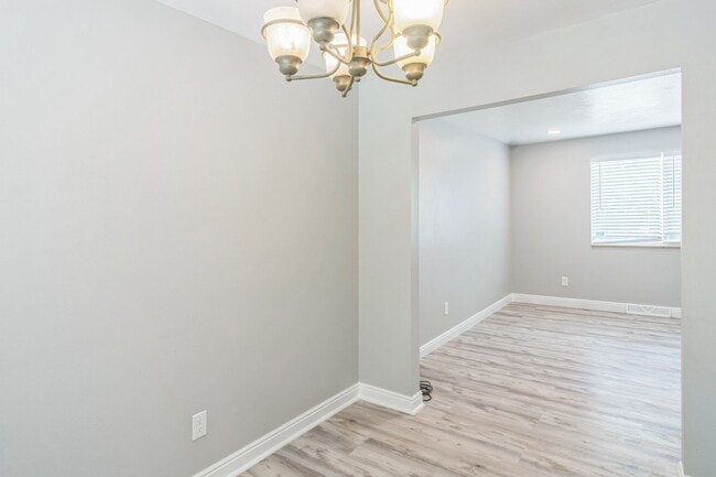 Building Photo - Charming 3BR House in Arvada