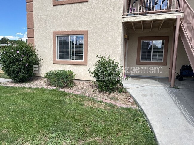 Primary Photo - 488 Coronado Ct