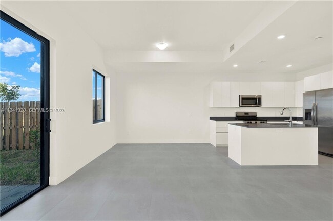 Building Photo - 18981 SW 344th Ter