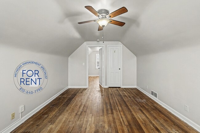 Building Photo - 1401 N Ballenger Hwy