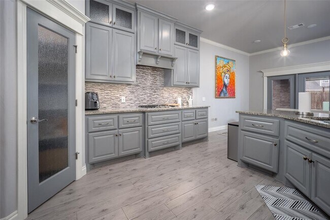 Building Photo - 18644 Groveton Blvd