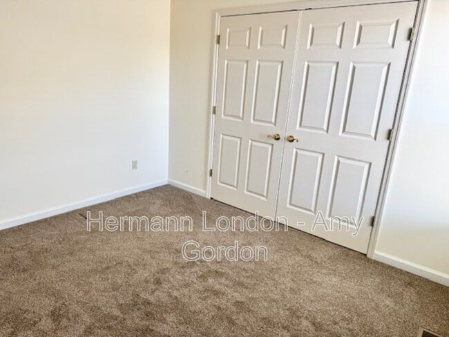 Building Photo - 4159 McPherson Ave