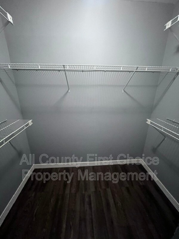 Building Photo - 39650 US 19 N