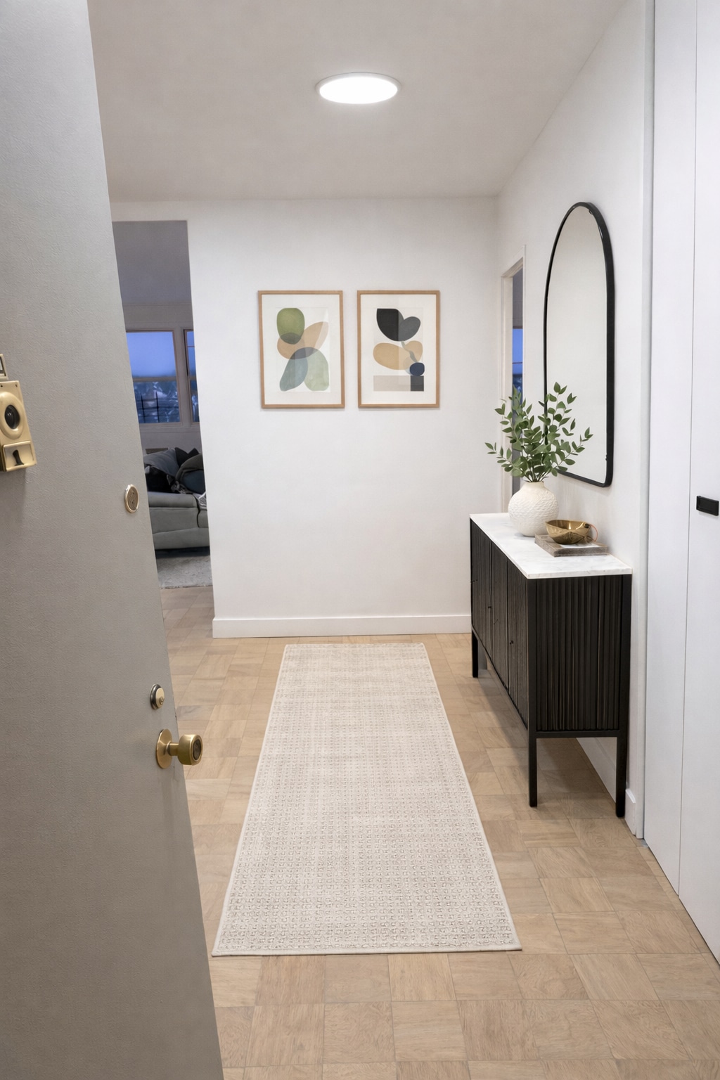 Entry of Unit - 39 E 39th St