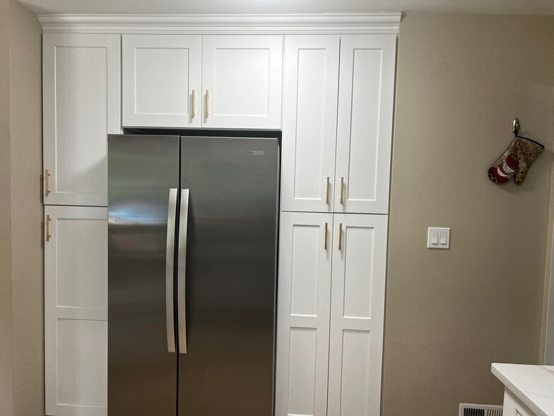 Kitchen - 54 Teaberry Dr
