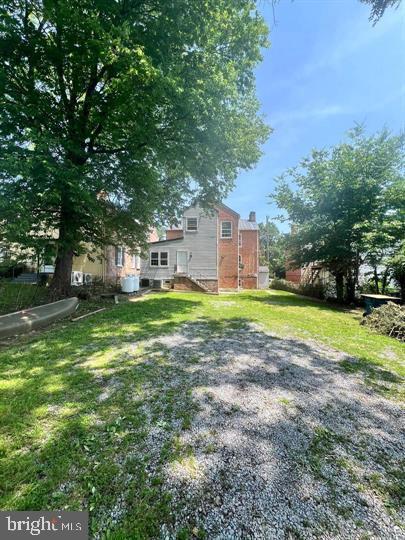 Building Photo - 103 N Church St