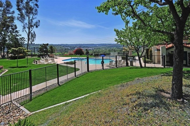Building Photo - 11255 Tierrasanta Blvd