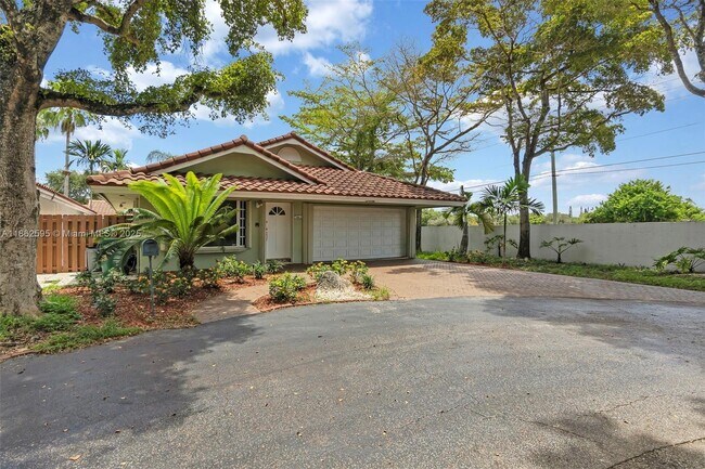 Building Photo - 7461 SW 115th Ct