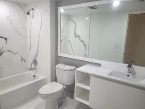 Building Photo - 3208 Coral Lake Ln