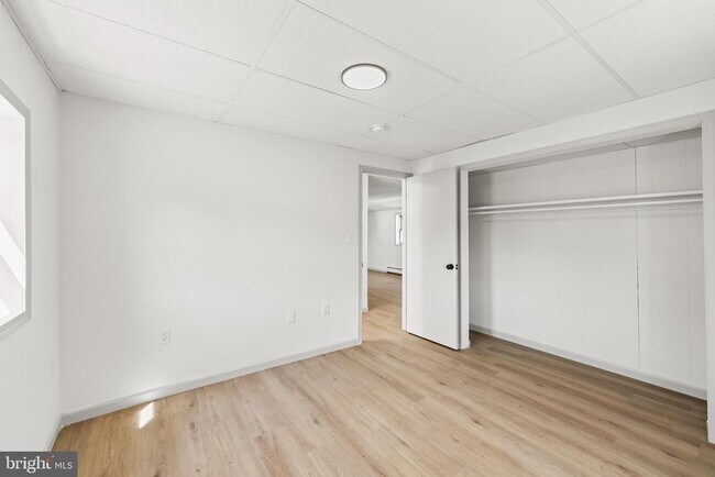 Building Photo - 424 Spring St