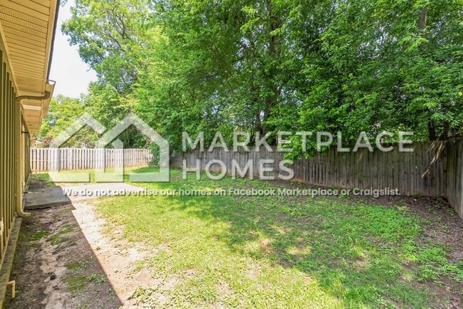 Building Photo - 3560 21st St