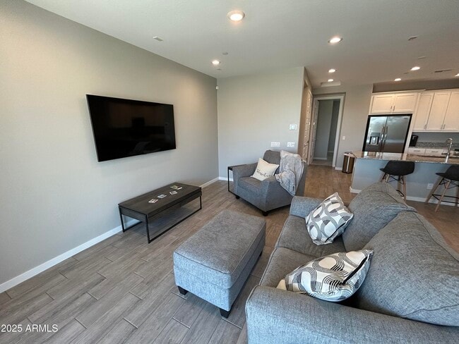 Building Photo - 4073 E Amoroso Dr