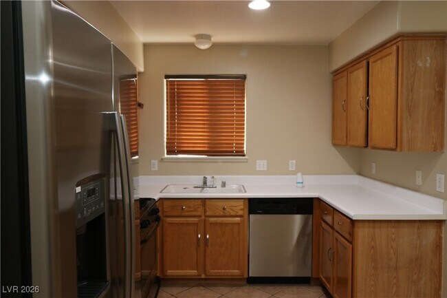 Building Photo - 741 Spotted Eagle St