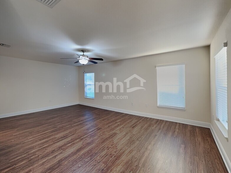 Building Photo - 10710 Standing Stone Dr