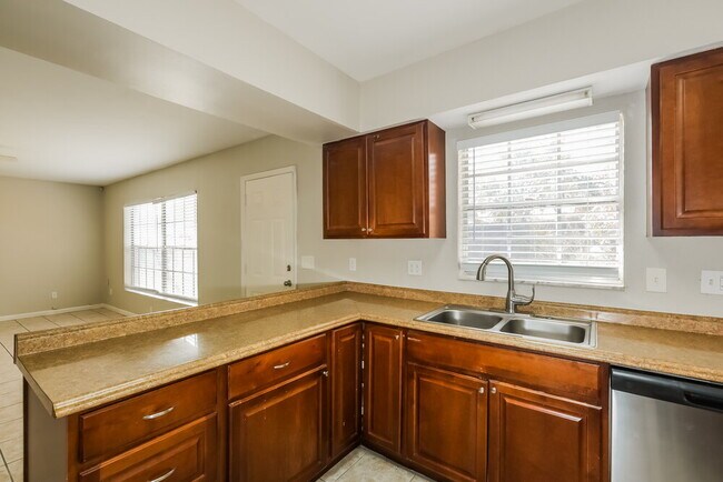 Building Photo - 11213 McMullen Loop