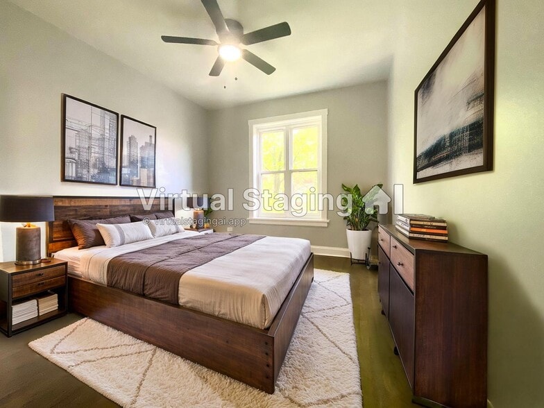 Building Photo - 6257 Lakewood