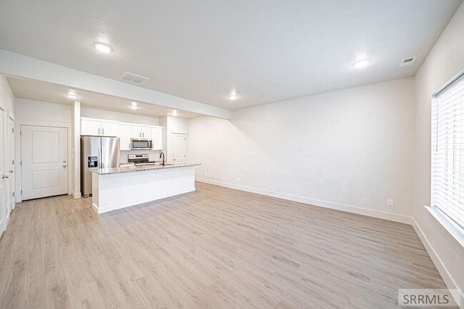 Building Photo - 651 S 2400 W