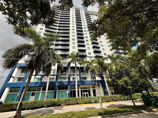 Building Photo - 275 NE 18th St