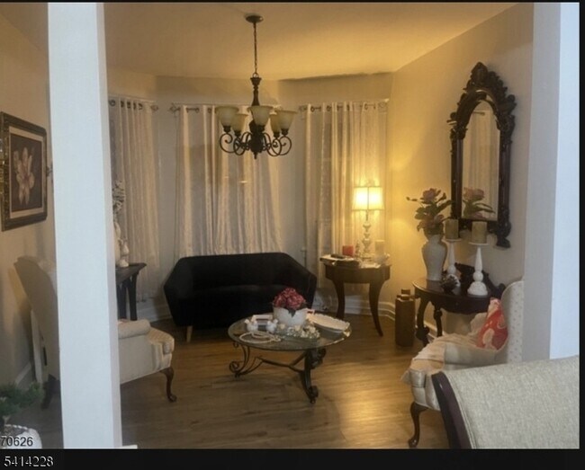 Building Photo - 14 N 10th St