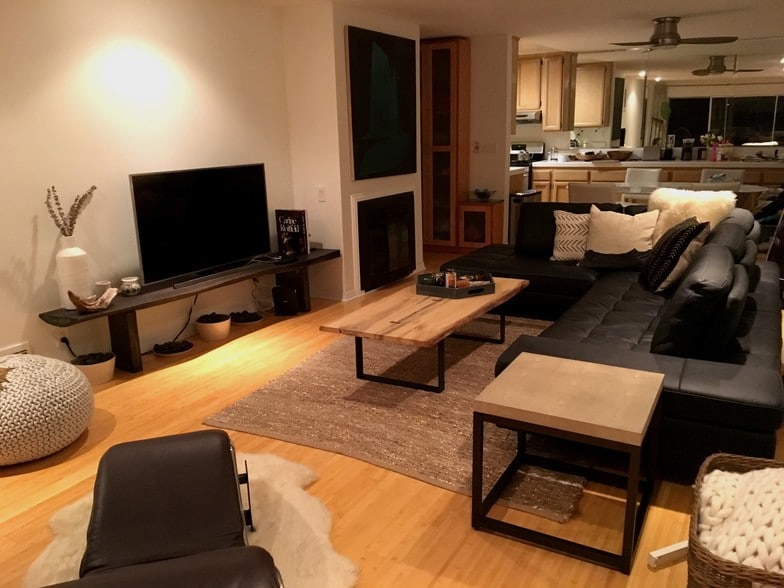 Building Photo - 1255 10th St