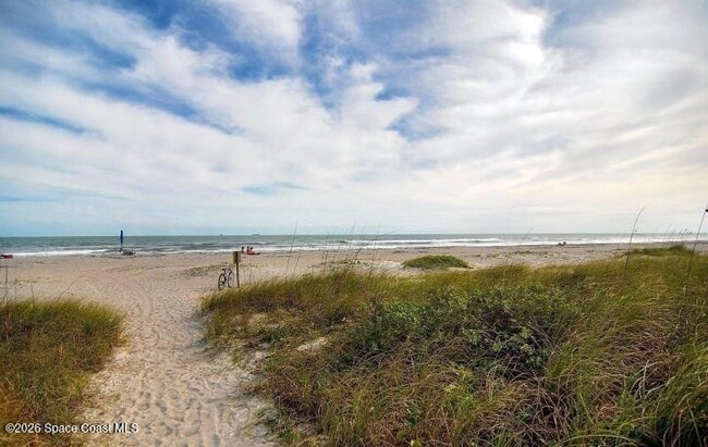 Building Photo - 701 Solana Shores Dr