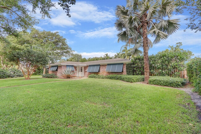 Building Photo - 705 Osprey Way