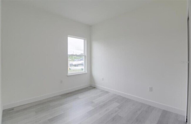 Building Photo - 14908 SW 63rd Ct