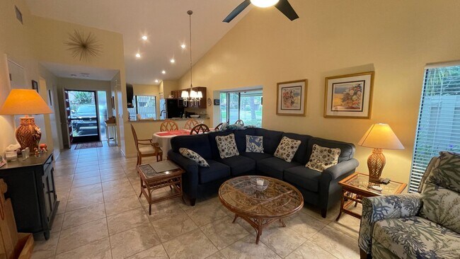 Building Photo - Turnkey Furnished Short Term Rental