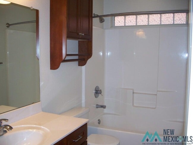 Building Photo - 156 Scottsdale Dr
