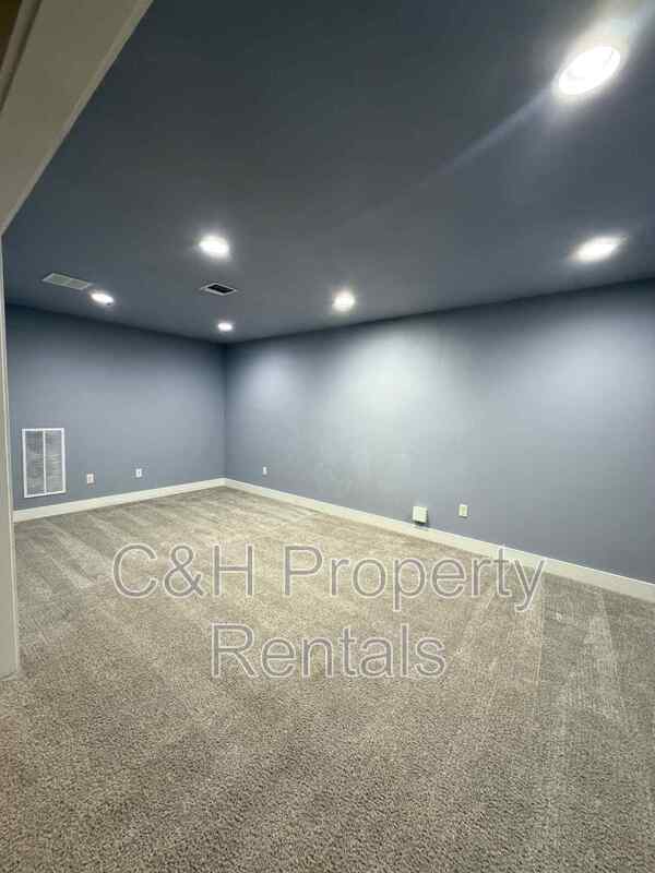 Building Photo - 1842 Stony Meadow Ln